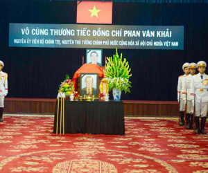 Nhiều đoàn ngoại giao đến viếng cố Thủ tướng Phan Văn Khải