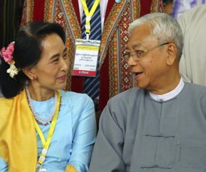 Tổng thống Myanmar từ chức