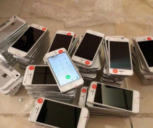 iPhone lock hết thời tại Việt Nam, bán tháo chẳng ai mua