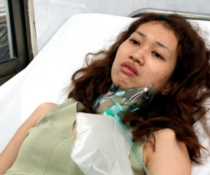 Nam bảo vệ phá cửa cho hàng chục người thoát khỏi chung cư Carina cháy