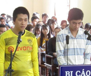 Cặp đôi đồng tính lãnh án nặng từ chuyện… giận nhau