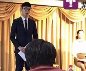 Chàng trai thi tuyển vào trường toàn nữ sinh để tìm bạn gái
