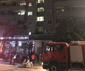 Hà Nội: Cháy chung cư trong đêm, người dân hốt hoảng chạy toán loạn