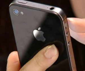 Apple bị kiện hàng loạt vì làm chậm iPhone