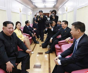 Hình ảnh đầu tiên bên trong đoàn tàu bí hiểm chở ông Kim Jong-un