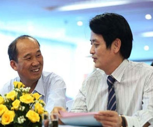 Nhóm đại gia bí ẩn lộ diện: Một ngày tiêu 6 ngàn tỷ