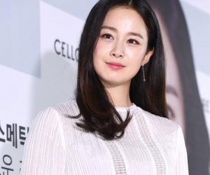 'Mẹ bỉm sữa' Kim Tae Hee đón tuổi mới không quên gửi thông điệp tới người hâm mộ