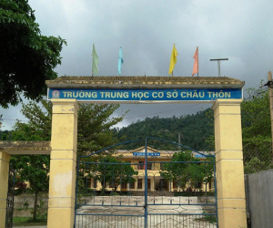 Nữ sinh lớp 7 tử vong sau khi thi học sinh giỏi, nghi ngộ độc do ăn chè trước cổng trường