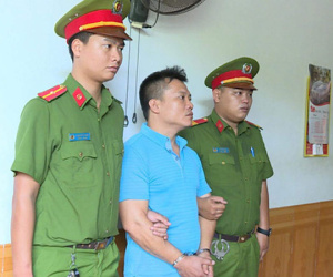 Bắt vợ chồng thuê giang hồ đánh chết người ở Vũng Tàu