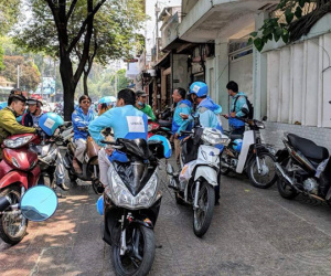 Một tuần trước khi Uber rời VN: Hãng bỏ khuyến mãi, tài xế đóng app