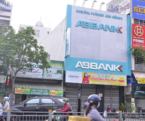 Ngân hàng ABBank nói gì về vụ cướp giữa ban ngày?