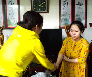 Phụ huynh đánh nữ sinh thực tập: 'Tôi rất hối hận'