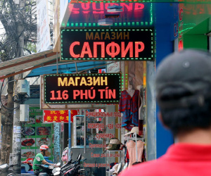 'Đến Nha Trang mà ngỡ như đang ở phố Tàu, nước Nga'