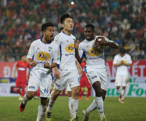 HAGL ra Thủ đô sớm, háo hức chờ 'nội chiến' U23