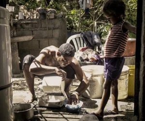 Những người buôn lậu để sinh tồn ở Venezuela