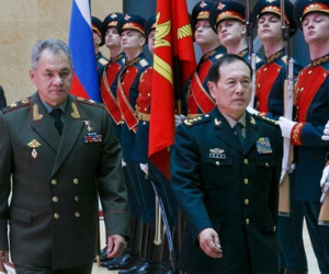 Bộ trưởng Quốc phòng TQ: Thăm Moscow là tín hiệu cảnh báo Mỹ