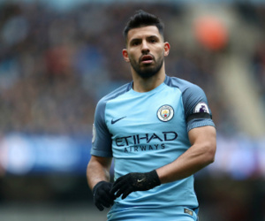 Man City mất Aguero, Liverpool tổn thất hàng thủ trước đại chiến