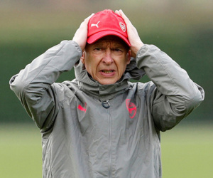 Arsenal - CSKA Moscow: Wenger đau đầu với thủ môn