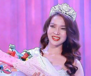 Hoãn xử vụ hoa khôi, diễn viên trong đường dây bán dâm nghìn đô