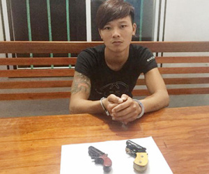 9X lên mạng học cách chế tạo súng đem bán