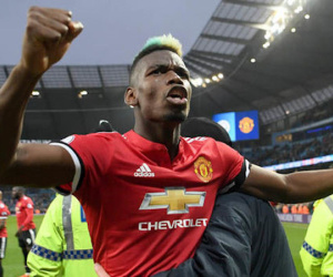 Ai là kẻ dối trá sau nghi án Pogba đào tẩu tới Man City?