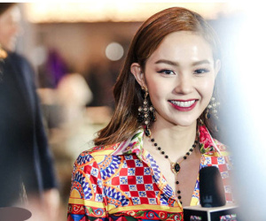 Minh Hằng khiến khán giả hốt hoảng vì cằm nhọn nhìn như bị lệch