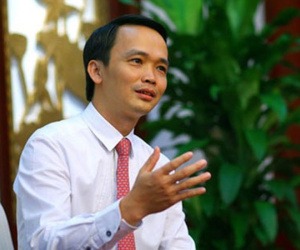 Trịnh Văn Quyết tuyển quân rầm rộ, Phạm Nhật Vượng ồ ạt tiền về