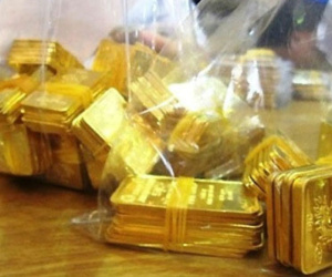 Giá vàng hôm nay 10/4: USD chao đảo, vàng đảo chiều