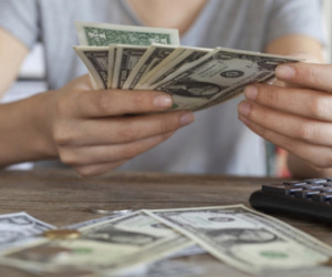 Trên 70% thanh niên Mỹ mắc nợ