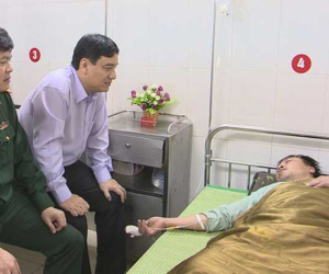 Trung úy đội quy tập mộ liệt sĩ vướng mìn khi làm nhiệm vụ