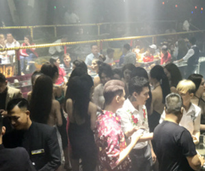 'Xã hội đen' ẩn náu trong vũ trường, karaoke ở Sài Gòn