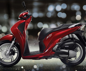 Bảng giá xe máy Honda tháng 4/2018: SH lại giảm, Rebel tăng 15 triệu