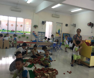 Đình chỉ giáo viên mầm non dọa nạt trẻ ở Sài Gòn: 'Là người hay là thú, là người sao không biết nghe lời?'