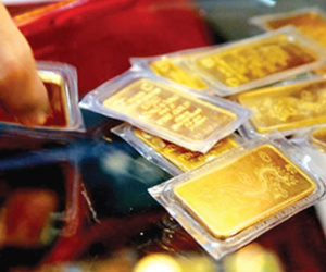 Giá vàng hôm nay 11/4: USD giảm mạnh, vàng tăng vọt