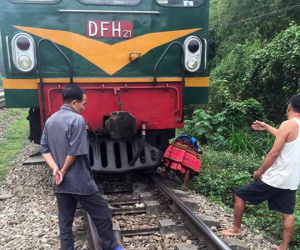 Yên Bái: Di chuyển trên đường ray, cụ bà bị tàu hỏa đâm tử vong