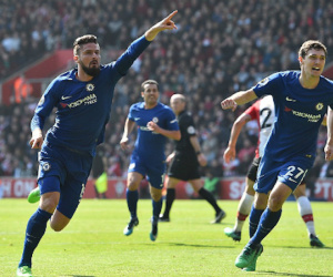 Giroud lập cú đúp, giải cứu Chelsea trước đội đèn đỏ