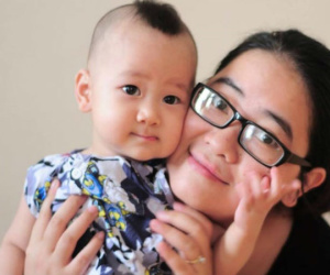 Hành trình tìm lại bầu trời tuổi thơ của em bé 4 tuổi Quang Minh và cuộc chiến với bệnh ung thư máu khiến nhiều người bật khóc