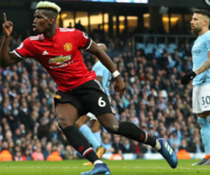 Mourinho thách thức Pogba sau cú đúp vào lưới Man City