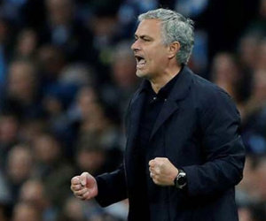 Mourinho: 'Thua Man City mà vô địch Ngoại hạng Anh vẫn thích hơn'