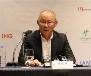 HLV Park Hang Seo dự lễ bốc thăm Asian Cup 2019