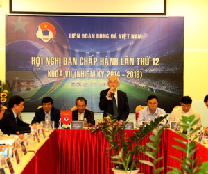 Hôm nay, VFF phải giải thích với Bộ VHTT-DL về tiêu chí bằng cử nhân