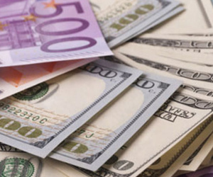Tỷ giá ngoại tệ ngày 18/4: Cú huých bất ngờ, USD tăng ngược