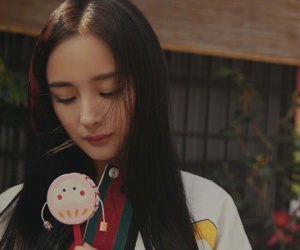 Vẫn chưa dừng lại, scandal Dương Mịch quỵt tiền vừa có thêm tình tiết mới do bên trung gian tố ngược