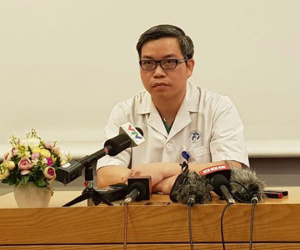 Bác sĩ BV Xanh Pôn nói gì trước khi bị đánh?