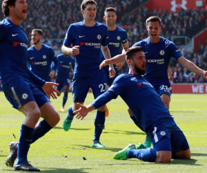 Chelsea sống lại hi vọng vào top 4?