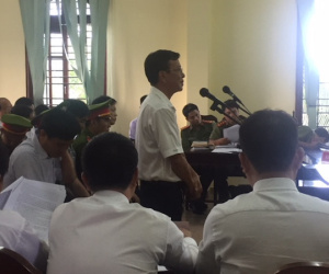 Thất thoát hơn 304 tỉ đồng tại Agribank Cần Thơ: HĐXX mời điều tra viên và cơ quan thẩm định giá đến tòa