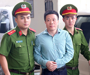 Ông Hà Văn Thắm xin không bị kết án về tội tham ô
