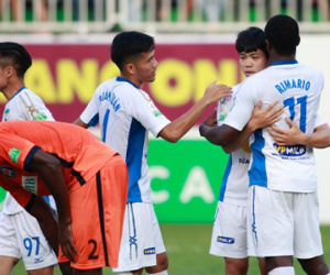 Công Phượng khai hỏa ở V-League 2018, HAGL hạ Đà Nẵng
