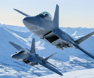 Mỹ phát triển cho Nhật Bản tiêm kích mạnh hơn F-22, F-35