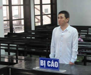 Bắt cóc trẻ con nhưng chạy không thoát